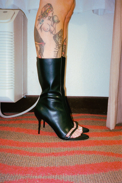  GLAMOUR