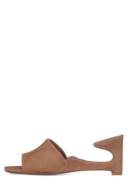  HEELS-UP